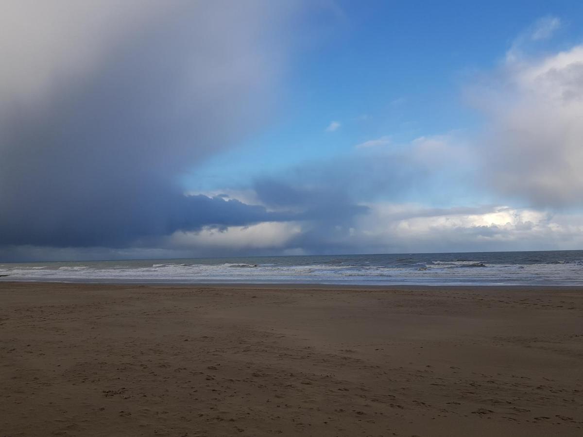 Casa Quatre-Mains Westende มิดเดิลแกร์เกอ ภายนอก รูปภาพ